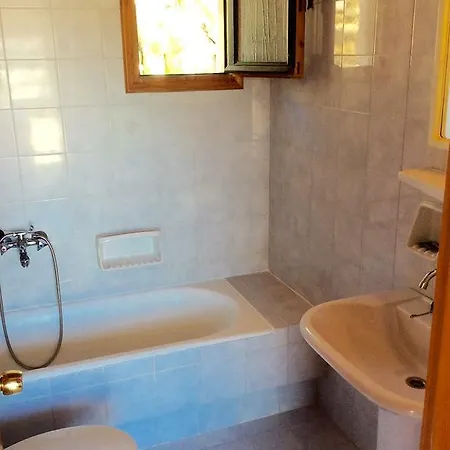 Apartman Manos Platísz Jalósz