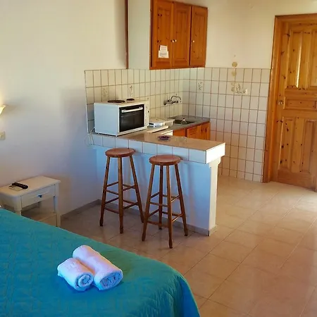 Manos * Platísz Jalósz