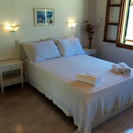 Manos Appartement Platis Yialos